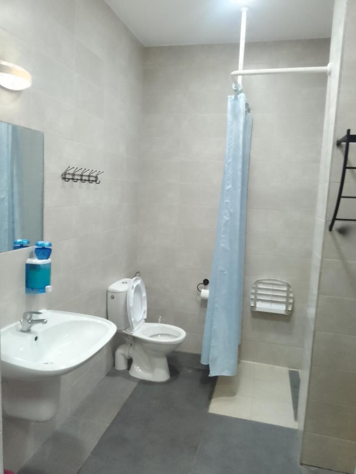 Hostel Siennicka Warschau Buitenkant foto