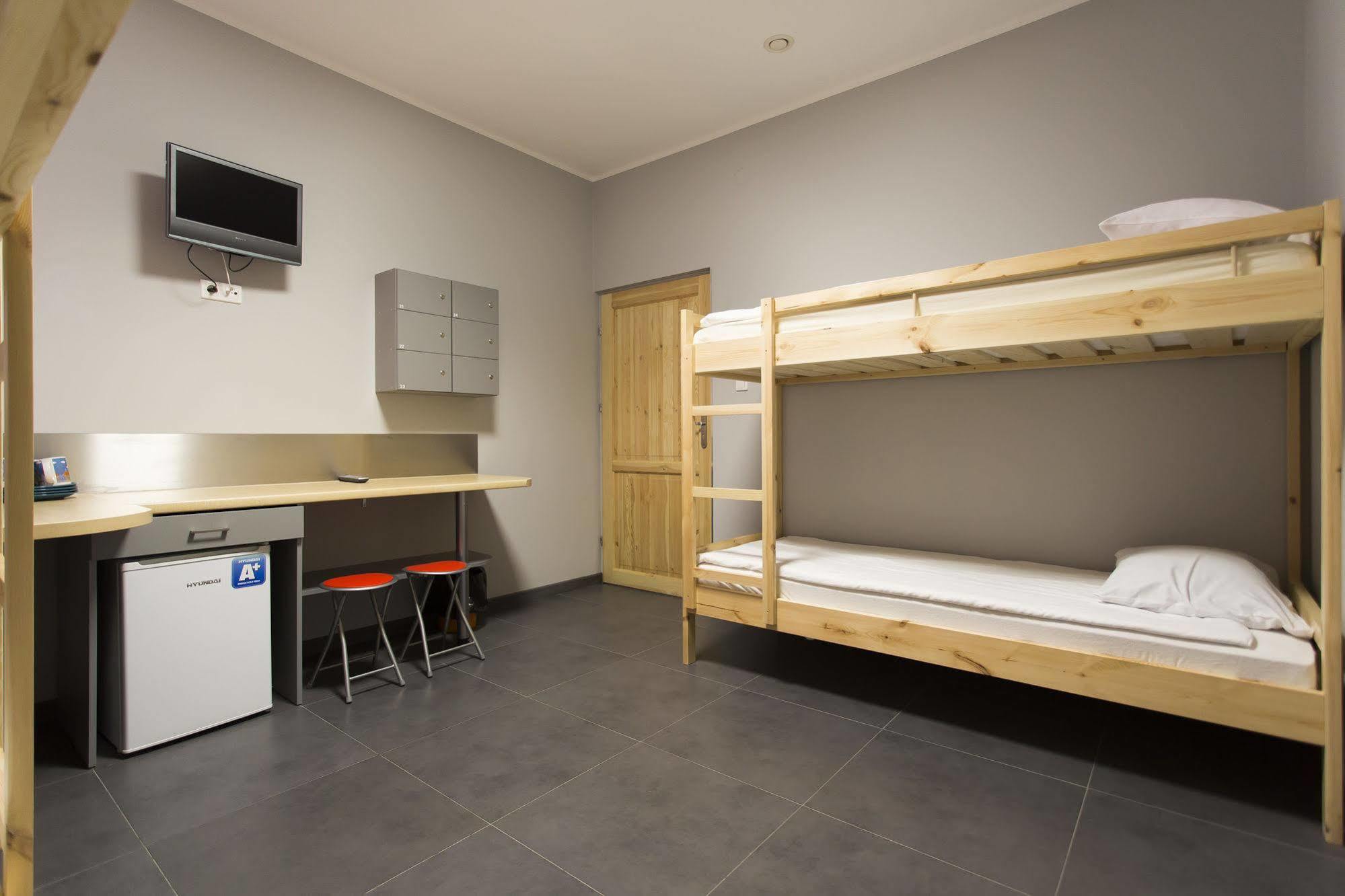 Hostel Siennicka Warschau Buitenkant foto
